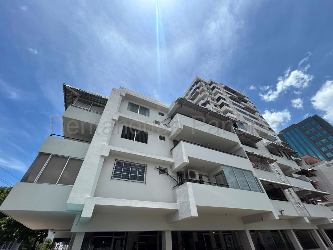 SE VENDE APARTAMENTO EN SAN FRANCISCO DPA27-2306