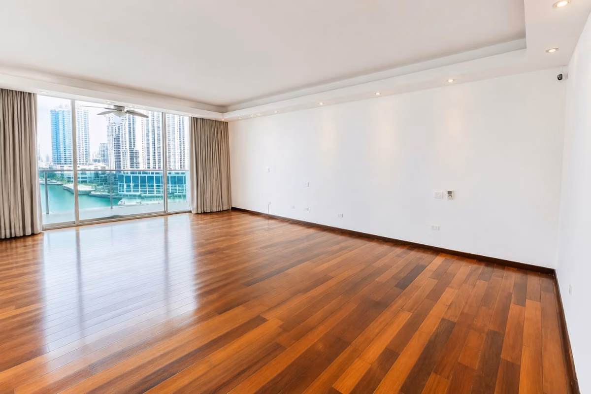 Apartamento en Punta Pacifica I linea blanca I 3 Rec I con terraz jacuzzi y vista al mar
