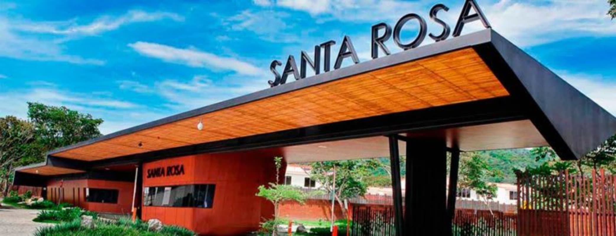 Houses in San Salvador | For Sale | VENTA DE CASA CONDADO SANTA ROSA SANTA  TECLA : 4 rooms, 200 m2, USD 
