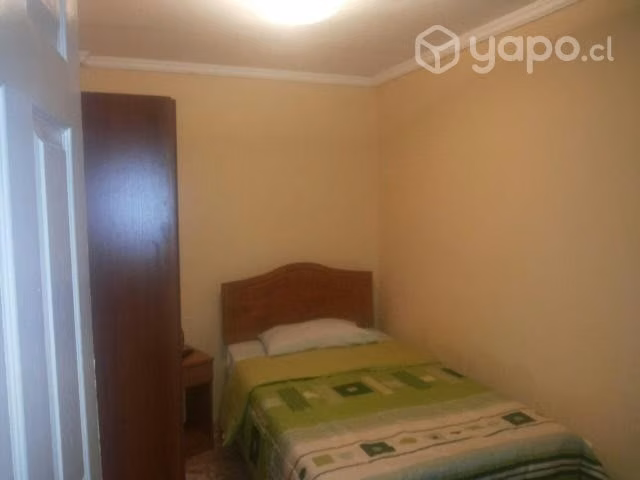 Habitación baño compartido  para pareja o Srta Sola