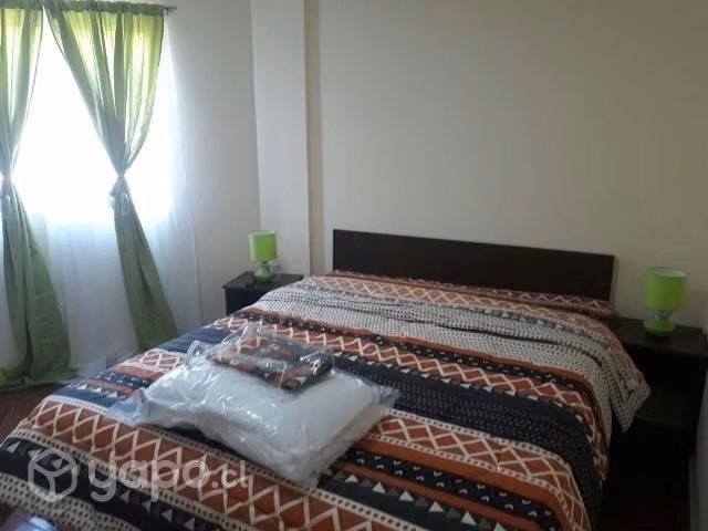 Habitación baño compartido  para pareja o Srta Sola