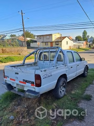 Mazda b2900 año 2006 diésel