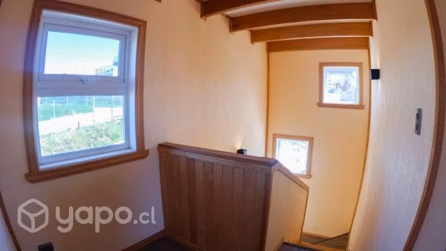 Casa Dos Pisos/ Lomas De Ten-ten/ Castro