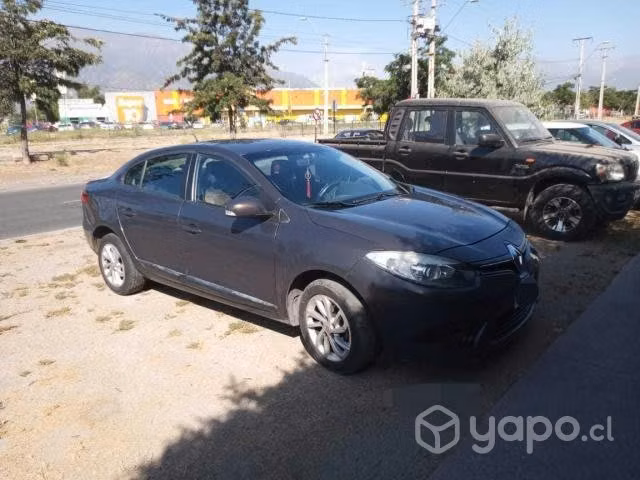 Renault fluence 2015