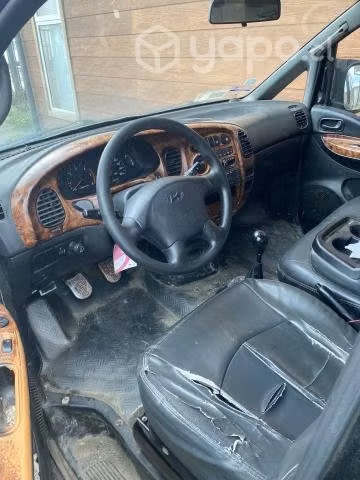 Hyundai Starex 2001