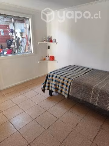 Arriendo casa interior, entrada independiente - Imagen 3