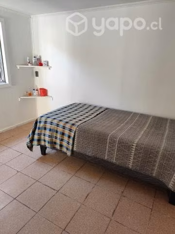 Arriendo casa interior, entrada independiente - Imagen 2