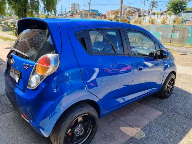 Chevrolet spark 2012