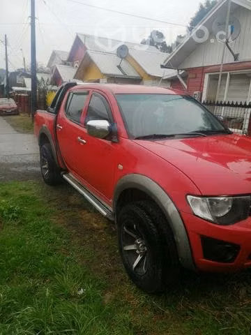 Camioneta L200 - Imagen 6