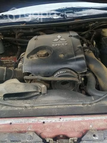 Camioneta L200 - Imagen 2