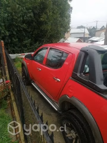 Camioneta L200 - Imagen 4