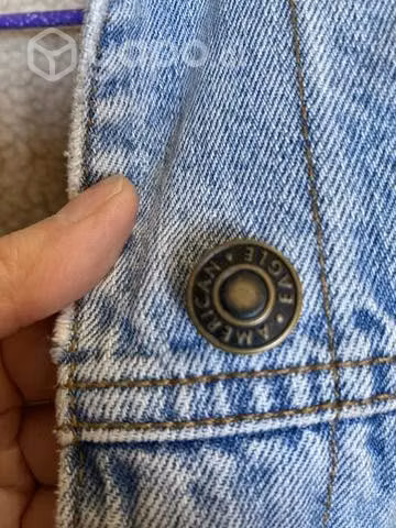 Chaqueta American Eagle