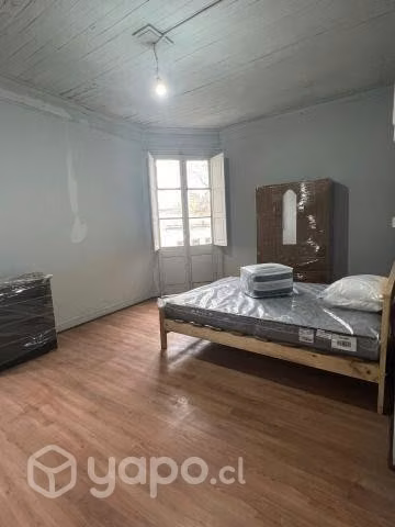 Se ARRIENDA HABITACIONES AMOBLADA PARA 2 PERSONAS