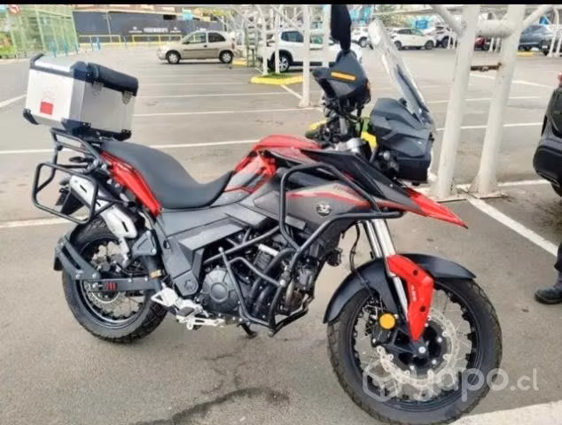 Vendo Moto zongshen RX3S 400