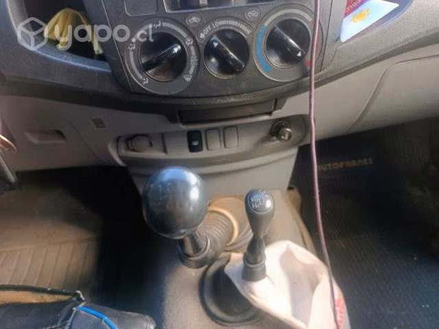 Camioneta Toyota Hilux
