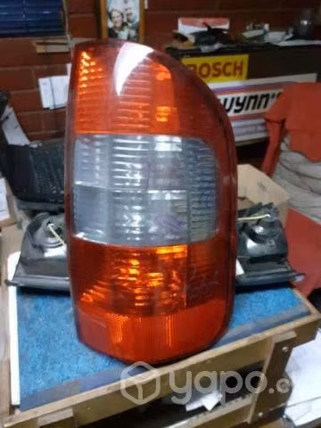 Foco trasero derecho Chevrolet S-10 impecable