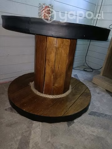 Bar con y sin luces