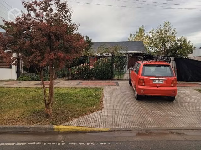 Se Arrienda Pieza Doble
