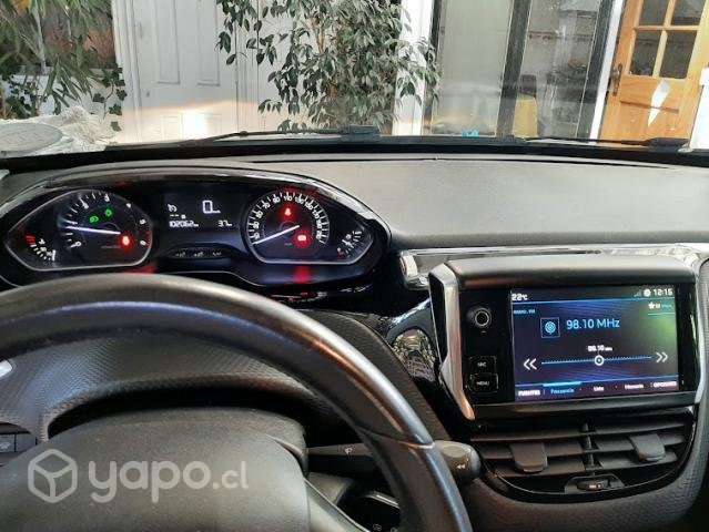 Peugeot 2008 Active Bluehdi 1.6 2018 - Imagen 5