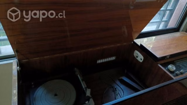Mueble Radio Tocadiscos