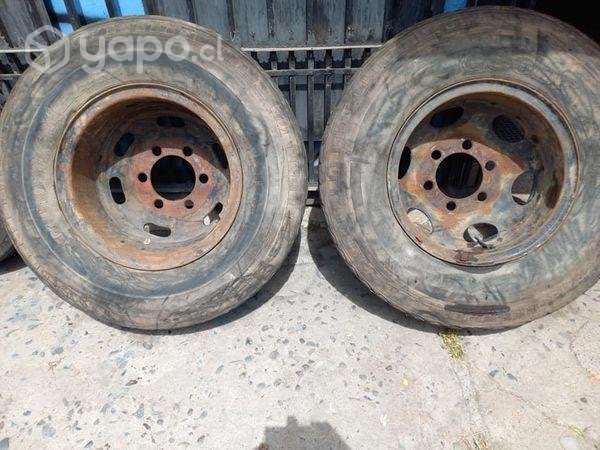 2 llantas con neumáticos para camión 9.00 -20 - Imagen 2