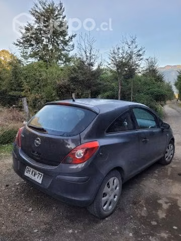 Opel Corsa año 2014
