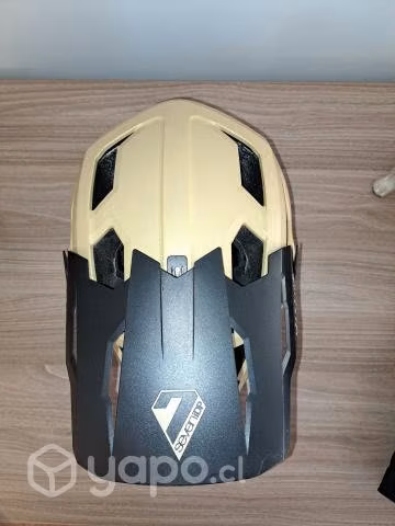 Casco seven idp project 23 (conversable)