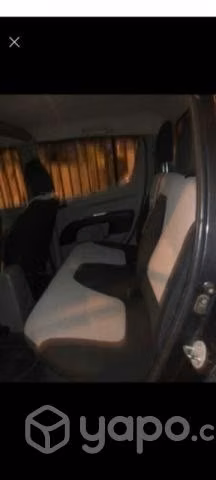Camioneta mitsubishi