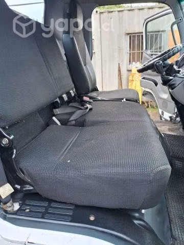 Vendo camión mitsubishi FUSO 915 año 2017