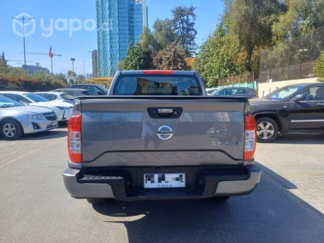 Nissan navara 2021