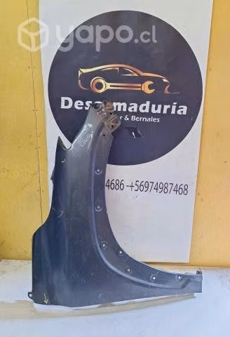 Tapabarro Corolla cross Rh negro 2.1