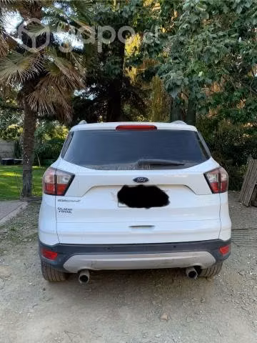 FORD ESCAPE 2019 automático - Imagen 3