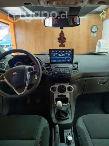 Ford fiesta 2018 full equipo