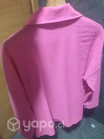 Cartera Guess y blusa Shein - Imagen 2