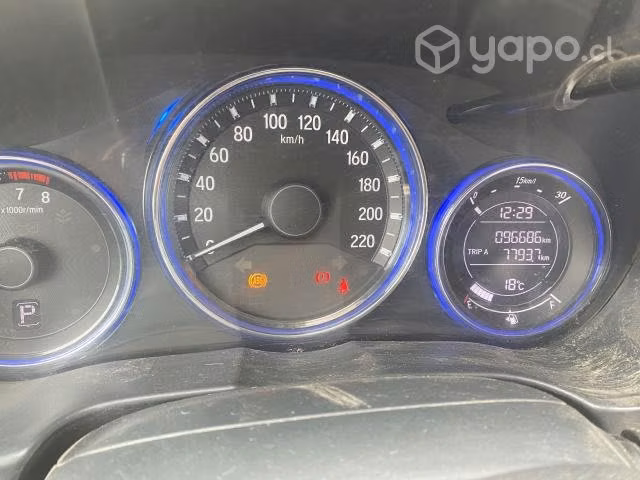 Vende Honda City 2015