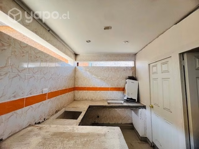 Casa amplia sector norte rubro comercial