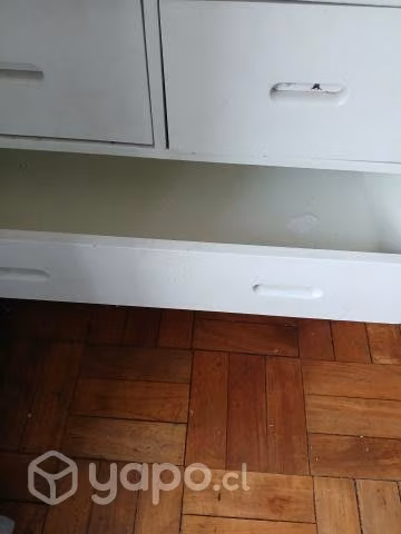 CÓMODA de madera OPORTUNIDAD. 3 cajones una puerta