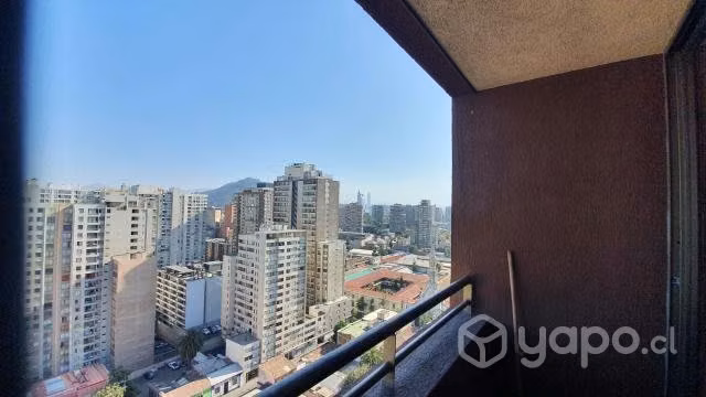 Departamento Cercano Metro Santa Lucia