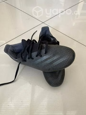 Zapatos de fútbol talla 37
