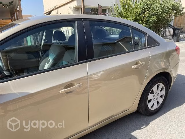 Chevrolet Cruze 1.8 en excelente estado
