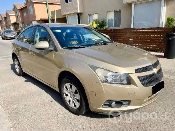 Chevrolet Cruze 1.8 en excelente estado
