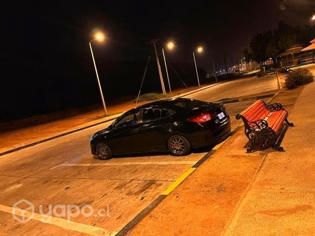 Vendo toyota yaris 2018