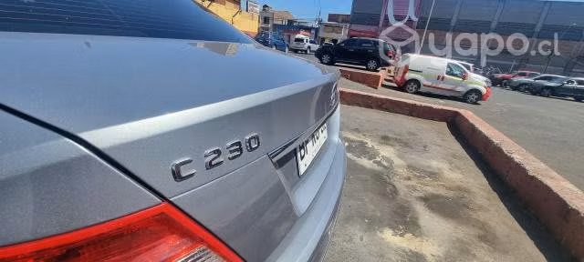 Mercedes benz 230hp impecable - Imagen 2