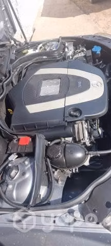 Mercedes benz 230hp impecable - Imagen 3