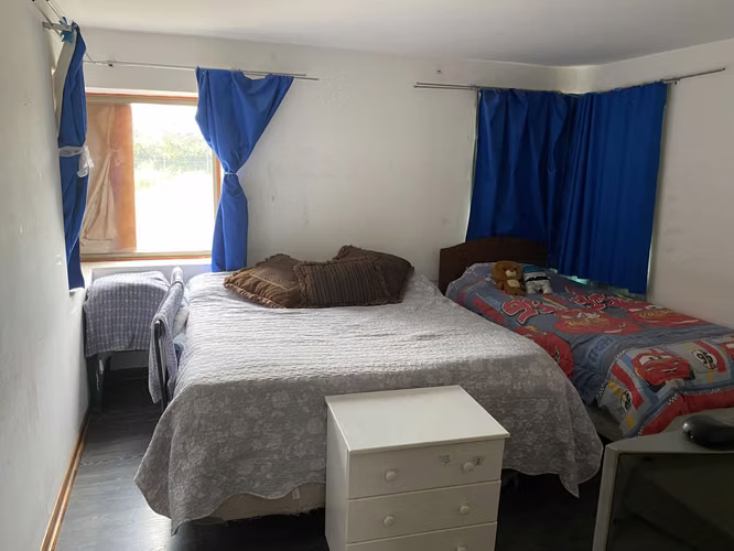 VENDE parcela en cond. casa 137/5.000 mt2, Linderos