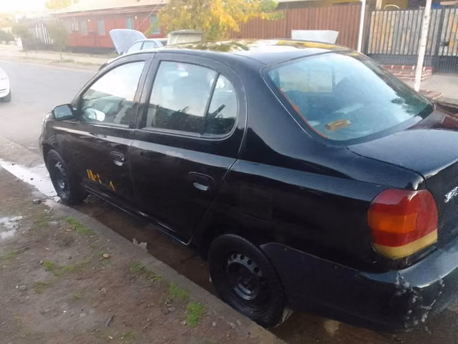 Toyota yaris - Imagen 3