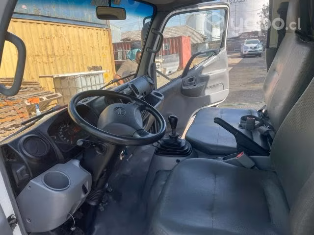 Hino XZU 300 año 2017