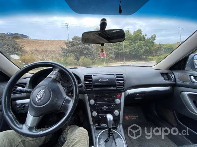 Subaru outback 2008 con kit de levante