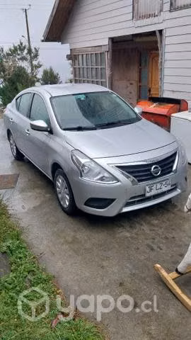 2017 Nissan Versa 1.6 sense auto - Imagen 2