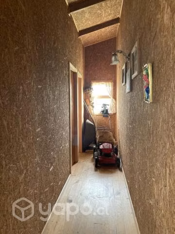 Se vende terreno con cabaña